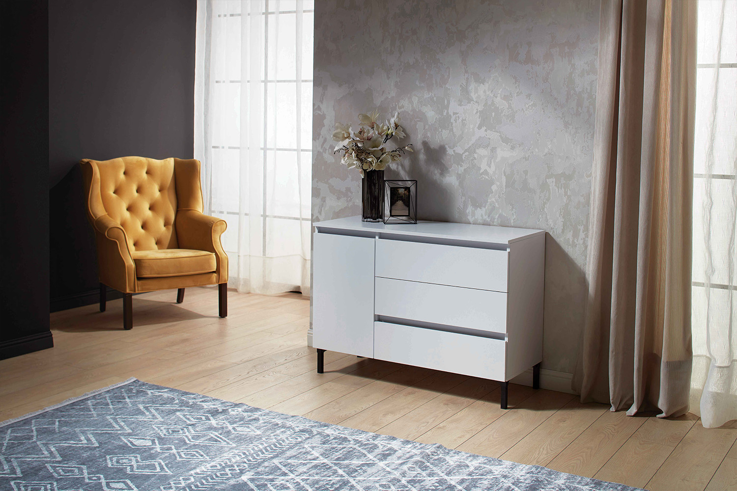 RIO Chest of Drawers — White